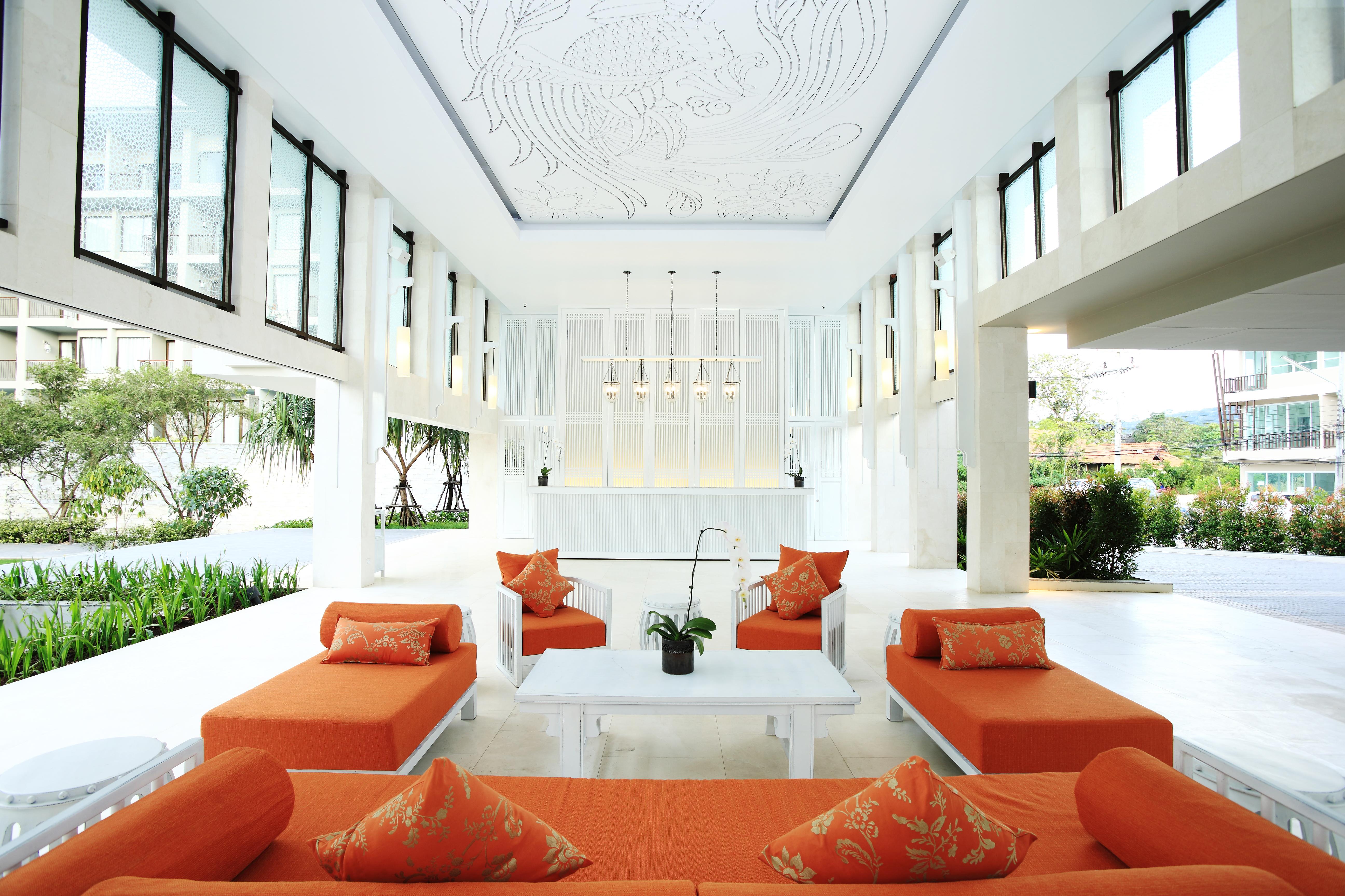 Proud Phuket, Naiyang Beach Exterior foto
