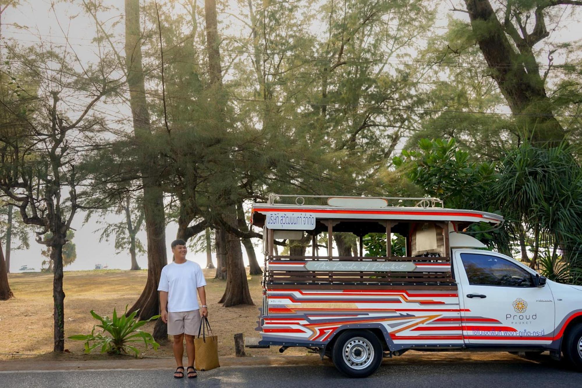 Proud Phuket, Naiyang Beach Exterior foto
