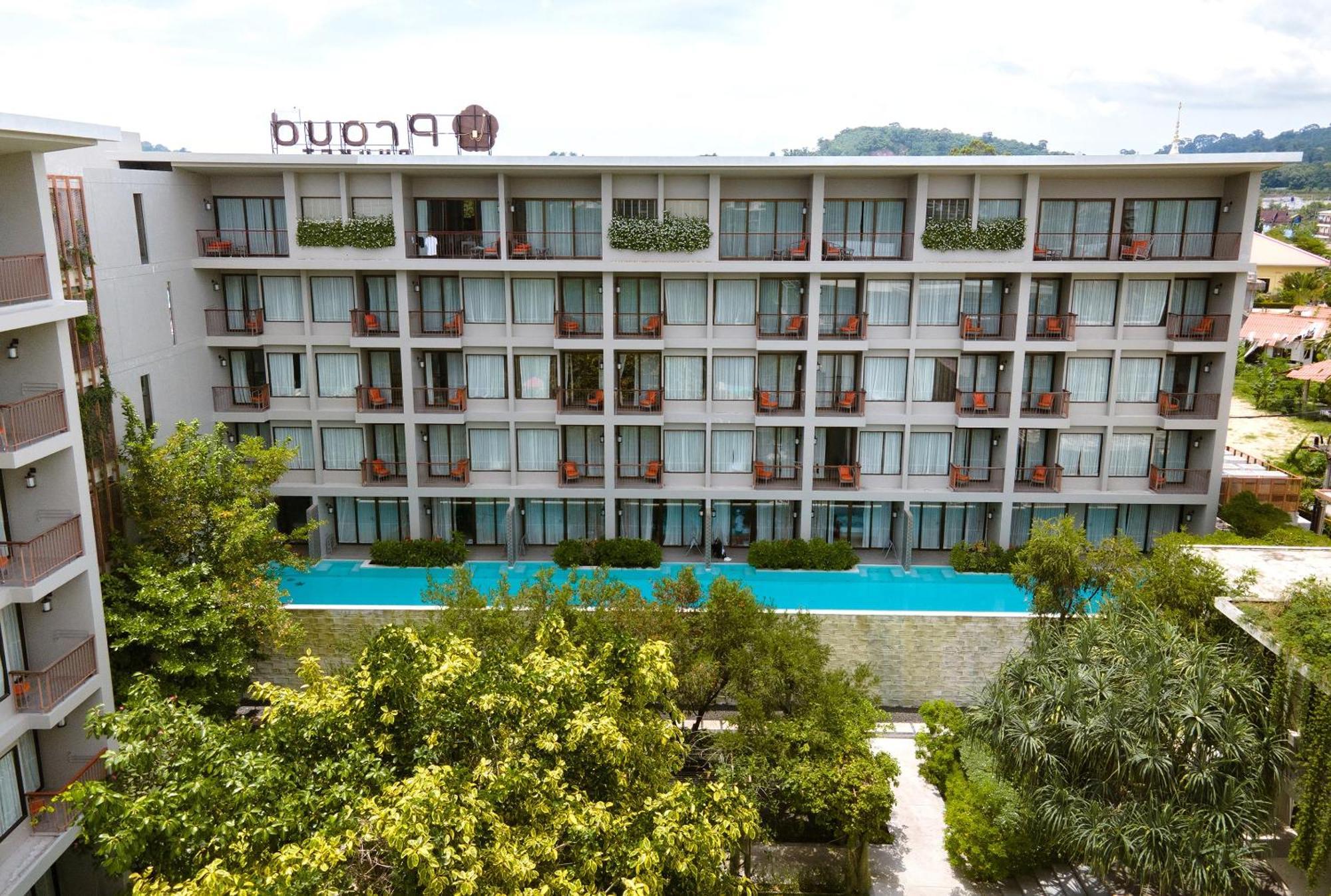 Proud Phuket, Naiyang Beach Exterior foto